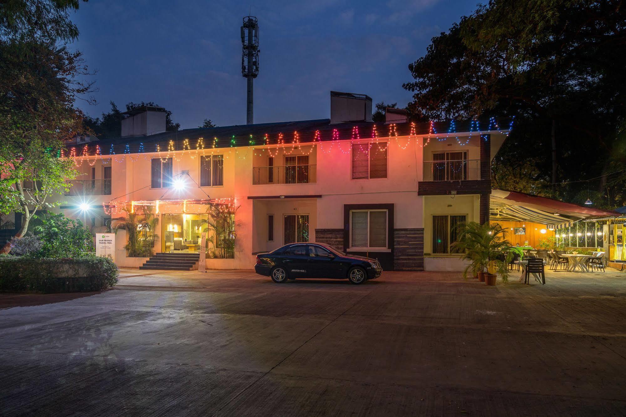 Mint Koregaon Park Next To Osho Ashram Pune Zewnętrze zdjęcie