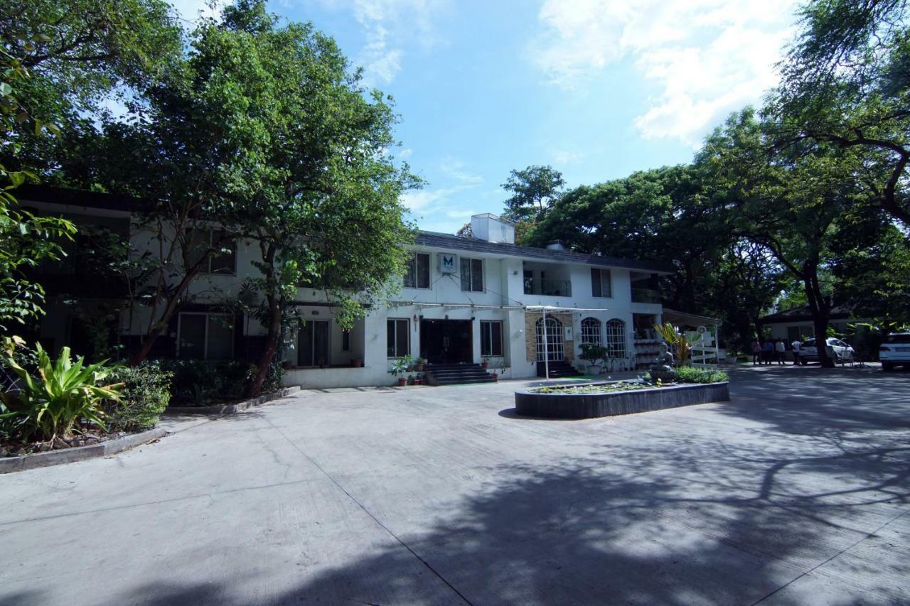 Mint Koregaon Park Next To Osho Ashram Pune Zewnętrze zdjęcie