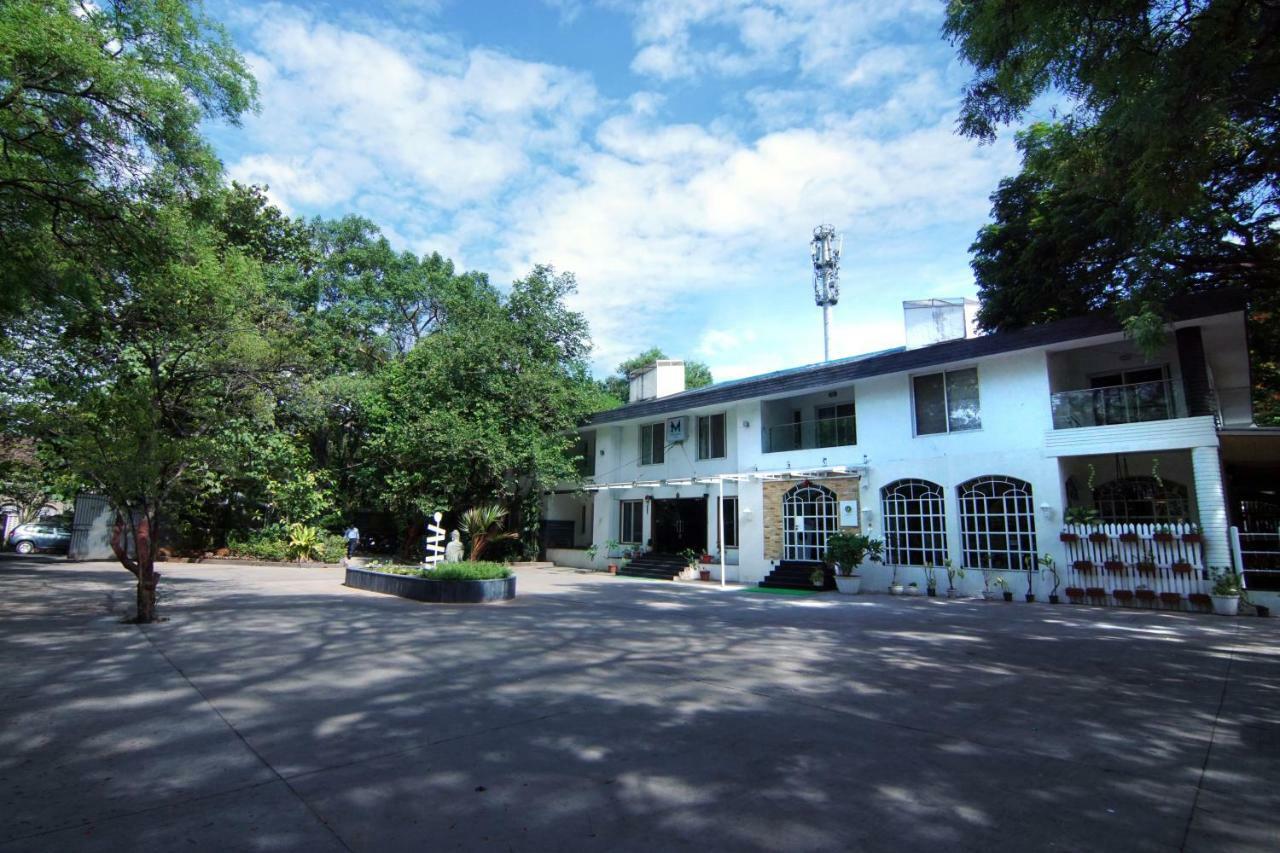 Mint Koregaon Park Next To Osho Ashram Pune Zewnętrze zdjęcie
