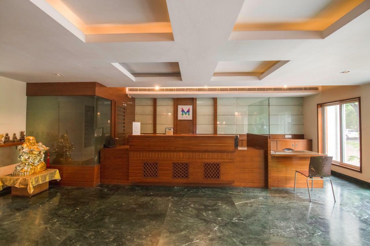 Mint Koregaon Park Next To Osho Ashram Pune Zewnętrze zdjęcie