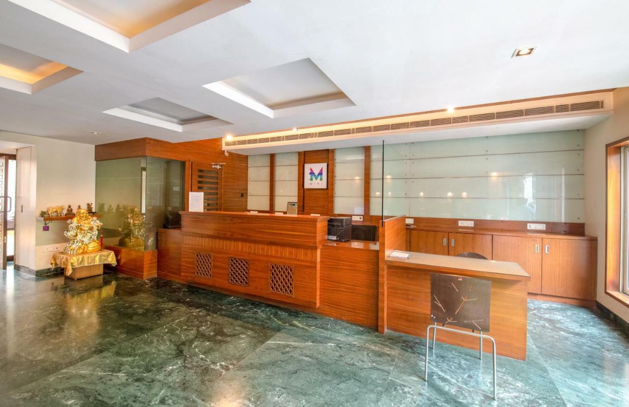 Mint Koregaon Park Next To Osho Ashram Pune Zewnętrze zdjęcie