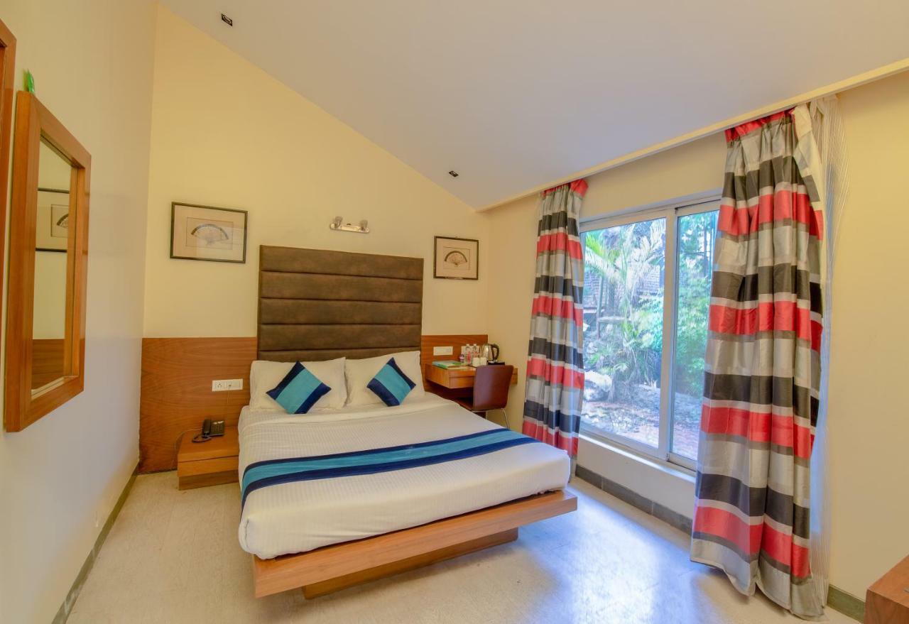 Mint Koregaon Park Next To Osho Ashram Pune Zewnętrze zdjęcie