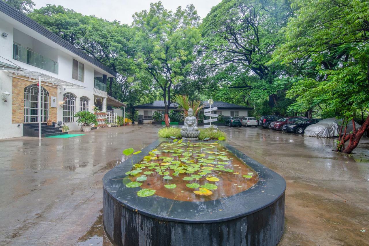 Mint Koregaon Park Next To Osho Ashram Pune Zewnętrze zdjęcie